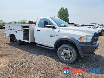 Czwarte zdjęcie samochodu z boku: 2017 RAM 5500 HD DRW 4WD SVC BODY VIN:3C7WRNBJ6HG604231 - miniatura