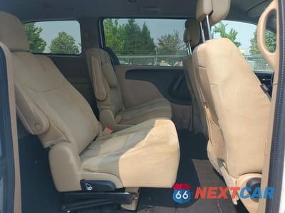 Zdjęcie 11 z 13 samochodu: 2015 DODGE CARAVAN SXT VIN:2C4RDGCGXGR318091 - miniatura