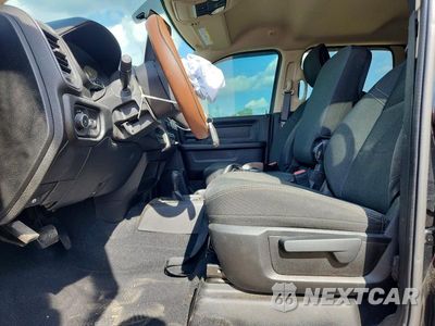 Zdjęcie 7 z 13 samochodu: 2020 RAM 2500 TRADESMAN VIN:3C6UR5CL7LG123912 - miniatura