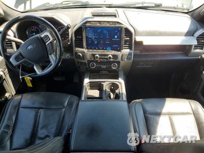 Zdjęcie 8 z 13 samochodu: 2022 FORD F350 SUPER DUTY VIN:1FT8W3BN0NED01728 - miniatura