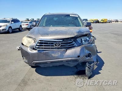 Piąte zdjęcie samochodu w środku: 2008 TOYOTA HIGHLANDER LIMITED VIN:JTEDS42A282042903 - miniatura