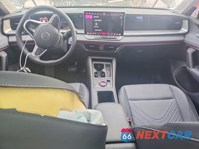 Zdjęcie 8 z 13 samochodu: 2025 VOLKSWAGEN TIGUAN SE VIN:3VVMR7RM3SM070955 - miniatura