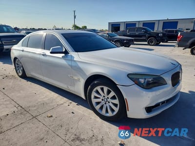 Czwarte zdjęcie samochodu z boku: 2010 BMW 750 LI XDRIVE VIN:WBAKC8C5XAC430847 - miniatura