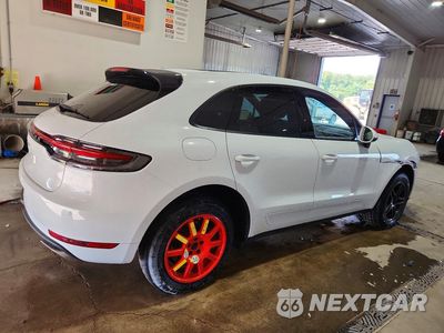 Trzecie zdjęcie samochodu z tyłu: 2019 PORSCHE MACAN VIN:WP1AA2A5XKLB03918 - miniatura