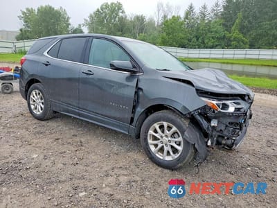 Czwarte zdjęcie samochodu z boku: 2018 CHEVROLET EQUINOX LT VIN:3GNAXJEV2JL121201 - miniatura