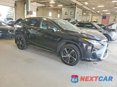 Czwarte zdjęcie samochodu z boku: 2019 LEXUS RX 450H BASE VIN:2T2BGMCA1KC033285 - miniatura