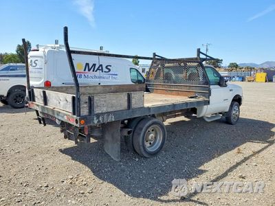 Trzecie zdjęcie samochodu z tyłu: 2001 FORD F450 SUPER - YARD TRUCK VIN:1FDXF46F01ED71434 - miniatura