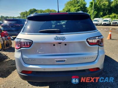 Zdjęcie 6 z 13 samochodu: 2024 JEEP COMPASS LIMITED VIN:3C4NJDCNXRT145189 - miniatura