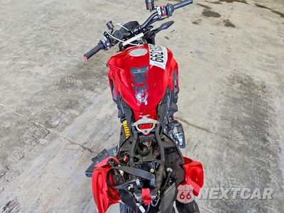 Zdjęcie 6 z 9 samochodu: 2024 DUCATI STREETFIGHTER V2 VIN:ZDMFAKYW7RB007691 - miniatura
