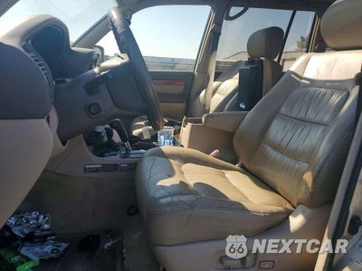 Zdjęcie 7 z 13 samochodu: 1998 LEXUS LX 470 VIN:JT6HT00W3W0018927 - miniatura
