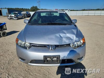 Piąte zdjęcie samochodu w środku: 2008 HONDA CIVIC LX VIN:2HGFG12638H521154 - miniatura
