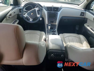 Zdjęcie 8 z 13 samochodu: 2011 CHEVROLET TRAVERSE LTZ VIN:1GNKVLED6BJ358389 - miniatura