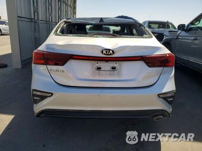 Zdjęcie 6 z 13 samochodu: 2020 KIA FORTE LXS VIN:3KPF24ADXLE162081 - miniatura