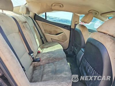 Zdjęcie 10 z 12 samochodu: 2015 KIA OPTIMA LX VIN:KNAGM4A79F5655126 - miniatura