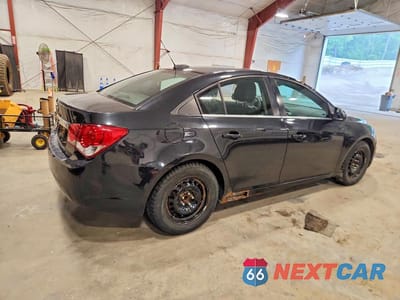 Trzecie zdjęcie samochodu z tyłu: 2016 CHEVROLET CRUZE 4D LT VIN:1G1PE5SB5G7146612 - miniatura