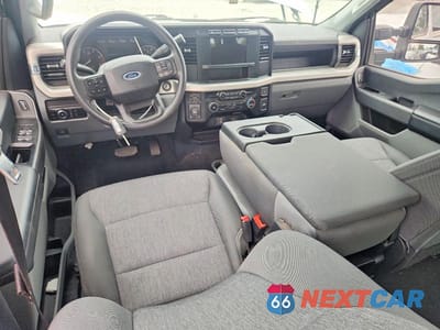Zdjęcie 8 z 13 samochodu: 2024 FORD F350 SUPER DUTY VIN:1FT8W3BT3RED49390 - miniatura