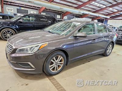 2017 HYUNDAI SONATA SE 5NPE24AF2HH449303 - główne zdjęcie licytacji z USA - miniatura