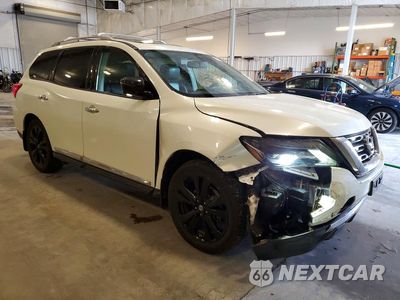 Czwarte zdjęcie samochodu z boku: 2017 NISSAN PATHFINDER PLATINUM VIN:5N1DR2MM8HC673222 - miniatura