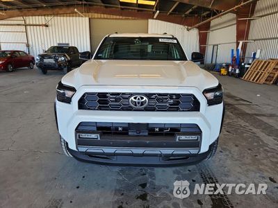 Piąte zdjęcie samochodu w środku: 2026 TOYOTA 4RUNNER TRD OFF-ROAD VIN:JTEVA5BR2T5088404 - miniatura