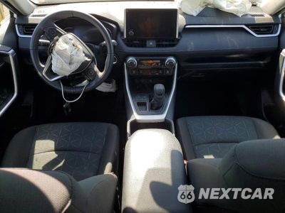 Zdjęcie 8 z 13 samochodu: 2024 TOYOTA RAV4 XLE VIN:2T3W1RFVXRW302404 - miniatura