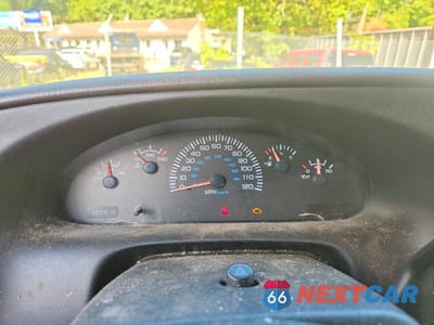 Zdjęcie 9 z 12 samochodu: 2001 DODGE RAM VAN B2500 VIN:2B7JB21Y61K517947 - miniatura
