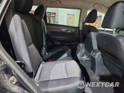 Zdjęcie 11 z 14 samochodu: 2018 NISSAN ROGUE SV VIN:KNMAT2MV3JP524698 - miniatura