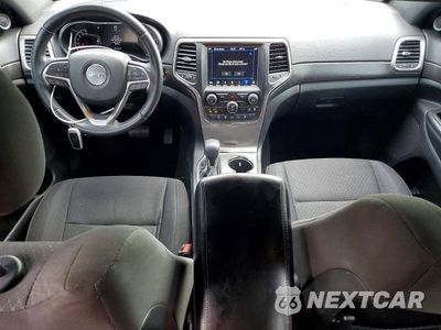Zdjęcie 8 z 12 samochodu: 2018 JEEP GRAND CHEROKEE LAREDO VIN:1C4RJEAG5JC412458 - miniatura