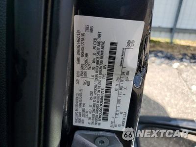 Zdjęcie 14 z 14 samochodu: 2018 FORD ESCAPE SE VIN:1FMCU0GDXJUB61715 - miniatura