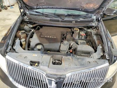 Zdjęcie 11 z 12 samochodu: 2014 LINCOLN MKT VIN:2LMHJ5NK6EBL56675 - miniatura