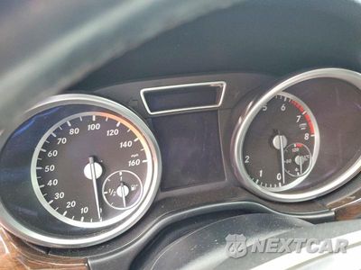 Zdjęcie 9 z 12 samochodu: 2015 MERCEDES-BENZ ML 350 4MATIC VIN:4JGDA5HB8FA463195 - miniatura