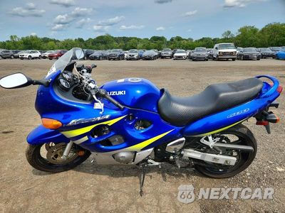 Trzecie zdjęcie samochodu z tyłu: 2002 SUZUKI GSX600 F VIN:JS1GN79A822100367 - miniatura