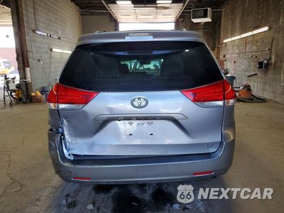 Zdjęcie 6 z 13 samochodu: 2012 TOYOTA SIENNA XLE 7-PASSENGER VIN:5TDDK3DC8CS032925 - miniatura