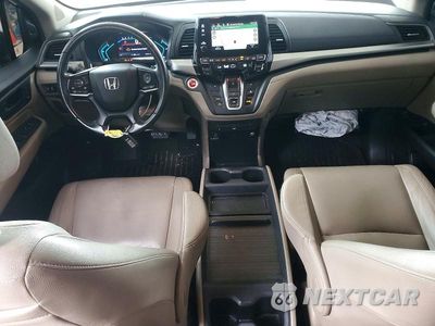 Zdjęcie 8 z 12 samochodu: 2018 HONDA ODYSSEY EXL VIN:5FNRL6H70JB020030 - miniatura