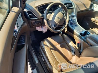 Zdjęcie 8 z 13 samochodu: 2016 LINCOLN MKX RESERVE VIN:2LMTJ8LP8GBL55654 - miniatura