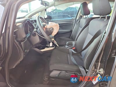 Zdjęcie 7 z 13 samochodu: 2019 HONDA FIT LX VIN:3HGGK5H40KM706819 - miniatura