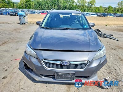 Piąte zdjęcie samochodu w środku: 2018 SUBARU IMPREZA PREMIUM VIN:4S3GTAB61J3721005 - miniatura