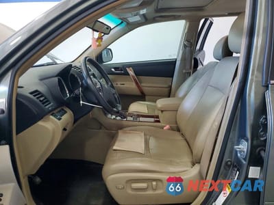 Zdjęcie 7 z 13 samochodu: 2012 TOYOTA HIGHLANDER LIMITED VIN:5TDDK3EH3CS175260 - miniatura