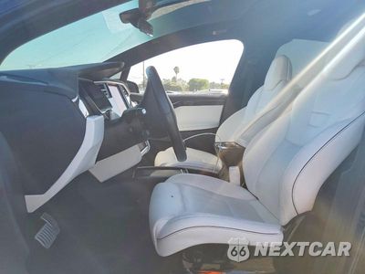 Zdjęcie 7 z 13 samochodu: 2017 TESLA MODEL X VIN:5YJXCBE47HF034611 - miniatura