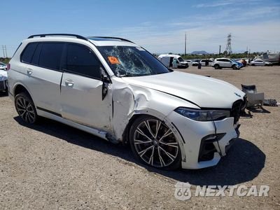 Czwarte zdjęcie samochodu z boku: 2022 BMW X7 M50I VIN:5UXCX6C07N9K19627 - miniatura