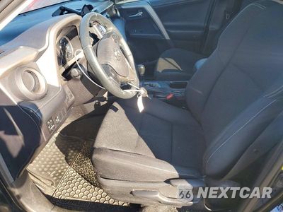 Zdjęcie 7 z 13 samochodu: 2016 TOYOTA RAV4 XLE VIN:2T3RFREV6GW449090 - miniatura