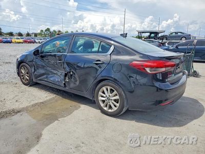 Drugie zdjęcie samochodu z przodu: 2017 KIA FORTE S VIN:3KPFL4A77HE067654 - miniatura