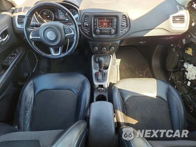 Zdjęcie 8 z 13 samochodu: 2017 JEEP COMPASS LATITUDE VIN:3C4NJDBB8HT692984 - miniatura