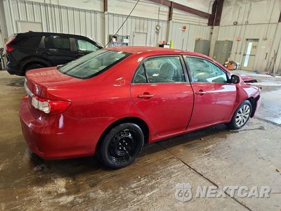 Trzecie zdjęcie samochodu z tyłu: 2013 TOYOTA COROLLA LE VIN:2T1BU4EE9DC033177 - miniatura