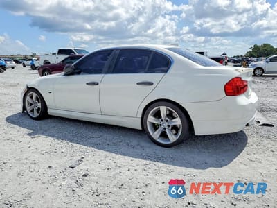 Drugie zdjęcie samochodu z przodu: 2011 BMW 335 I VIN:WBAPM5C50BE577489 - miniatura