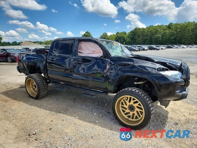 Czwarte zdjęcie samochodu z boku: 2023 TOYOTA TACOMA SR V6 VIN:3TMCZ5AN3PM642438 - miniatura
