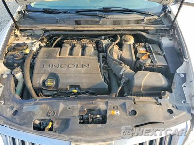 Zdjęcie 11 z 12 samochodu: 2011 LINCOLN MKS VIN:1LNHL9DR4BG610657 - miniatura
