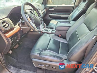 Zdjęcie 7 z 12 samochodu: 2021 TOYOTA TUNDRA DOUBLE CAB LIMITED VIN:5TFBY5F1XMX979148 - miniatura