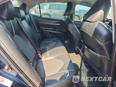 Zdjęcie 10 z 13 samochodu: 2018 TOYOTA CAMRY SE VIN:4T1B11HK3JU608117 - miniatura