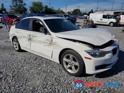 Czwarte zdjęcie samochodu z boku: 2014 BMW 320 I VIN:WBA3B1G51ENS78234 - miniatura