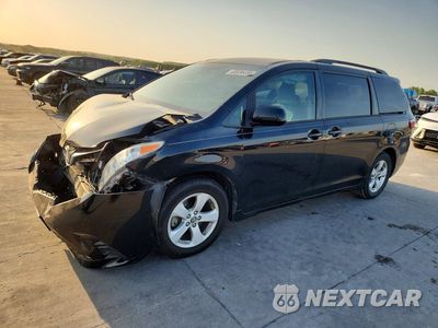 2019 TOYOTA SIENNA LE 5TDKZ3DC5KS008471 - główne zdjęcie licytacji z USA - miniatura